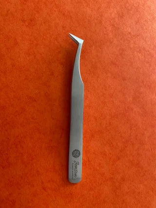 Jenson Beauty Academy Angle Tweezer